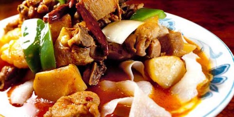 The sauteed spicy chicken and noodles